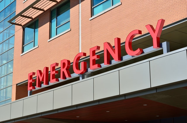 Exterior photo of a hospital's emergency department