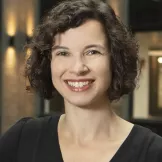 Headhsot of Noelle Cocoros