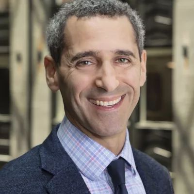 Headhsot of Douglas Krakower