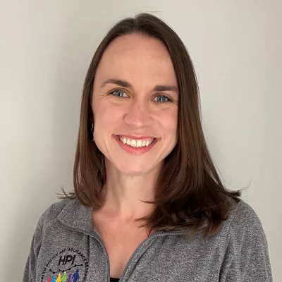 Headhsot of Laura Faden Garabedian