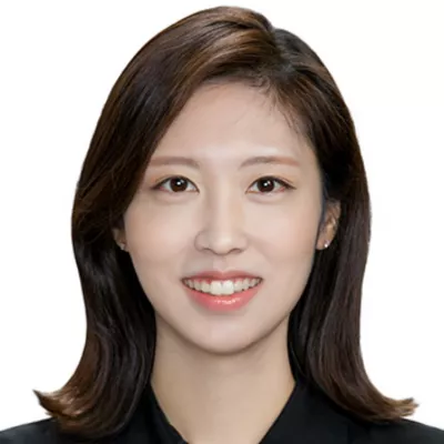 Headhsot of Ju-Yeun Lee