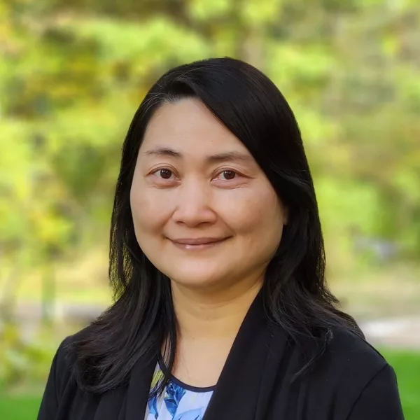 Rui Wang Headshot