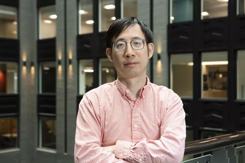 Headhsot of Fang Zhang